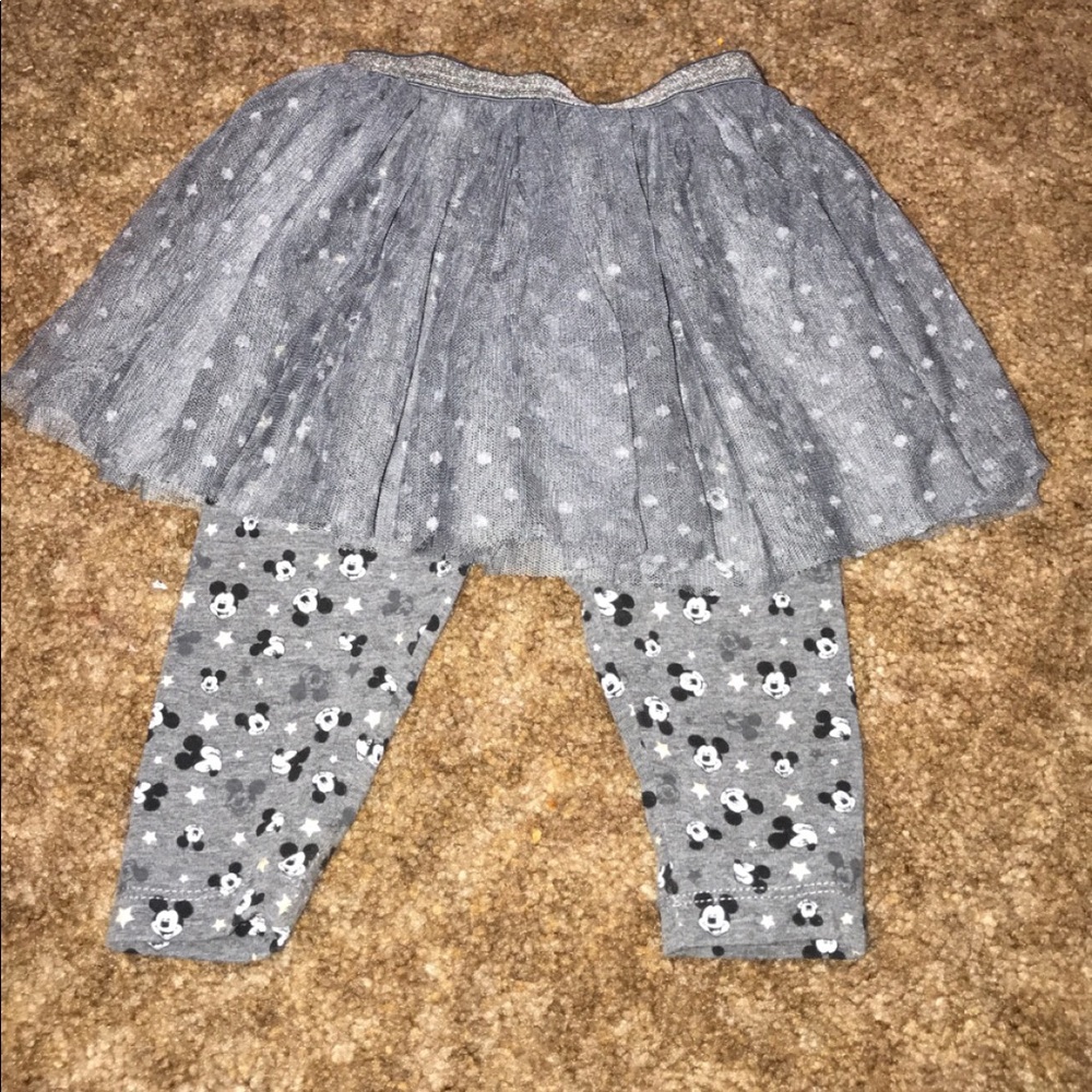 Minnie Mouse tutu with leggings